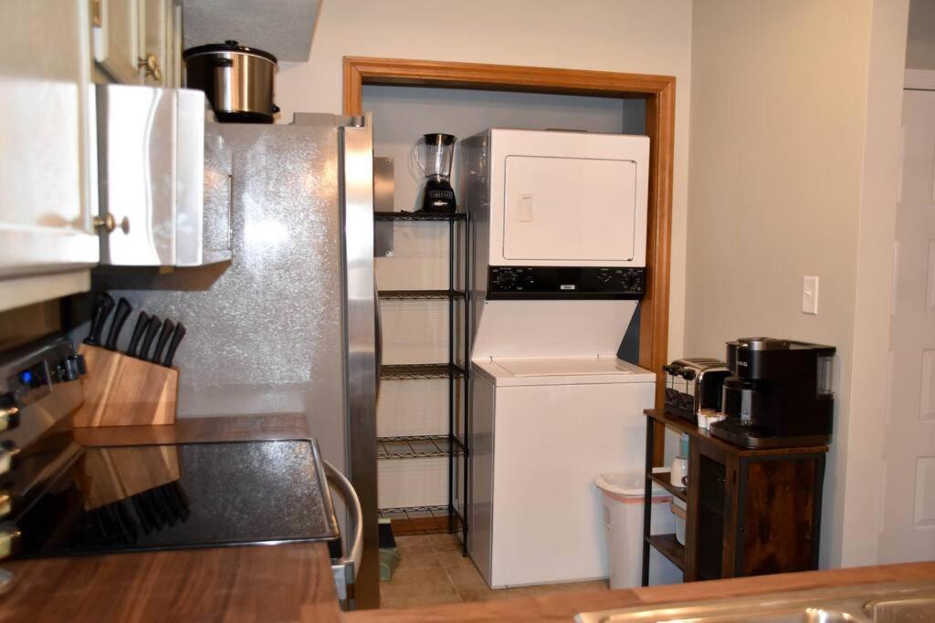 Apartamento Cozy Mountain Getaway! Mountain Views! 2 Bed, 2 Bath, Sleeps 6 Gatlinburg Exterior foto